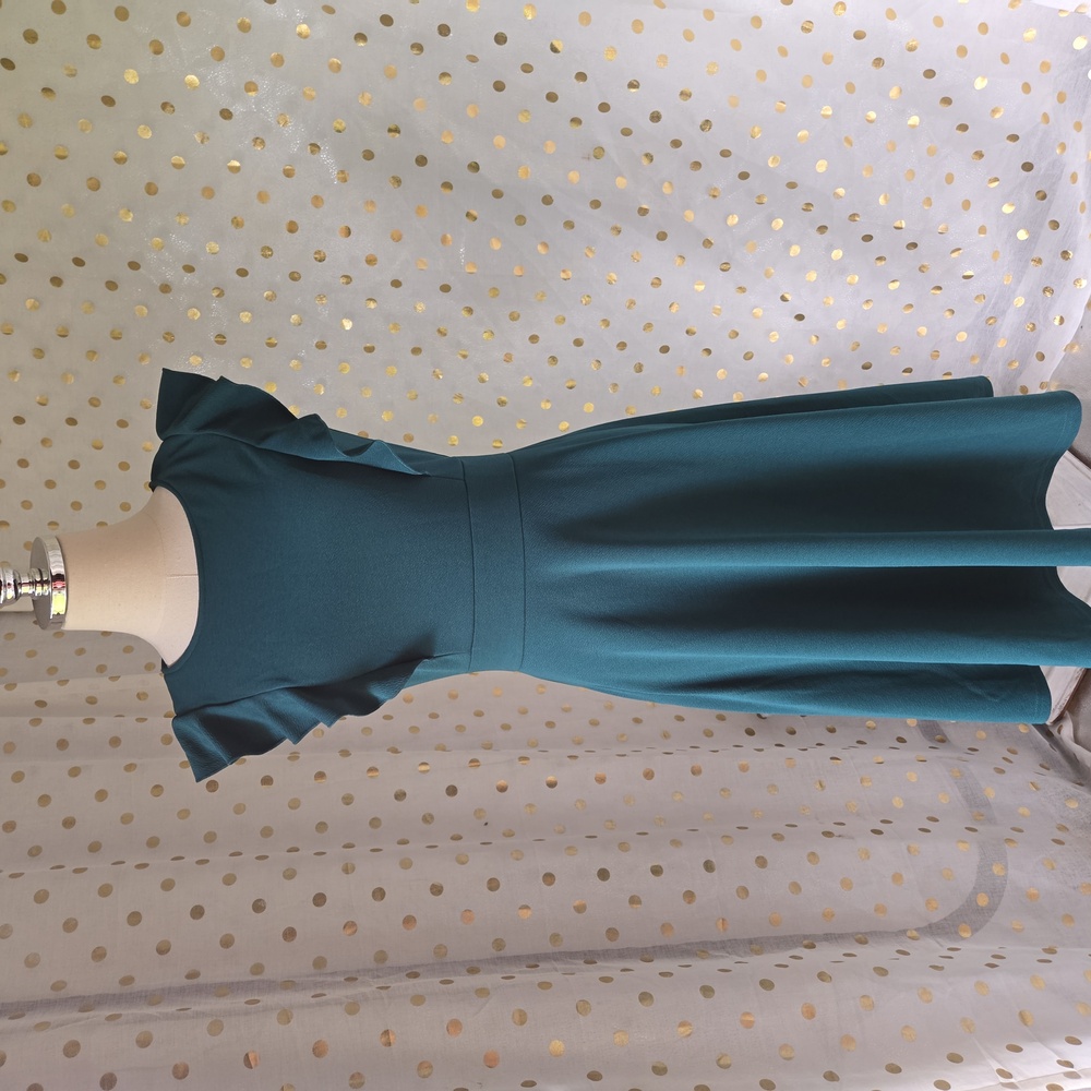 Yathon Pine Green Ruffle Accent Fit And Flare Midi Dress Size Medium